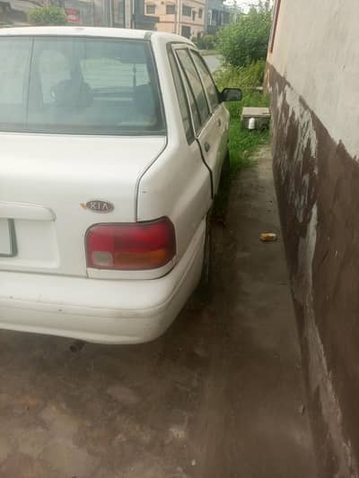 KIA Classic 2001