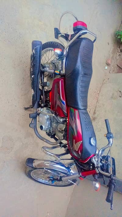 Honda 125 For Slae
