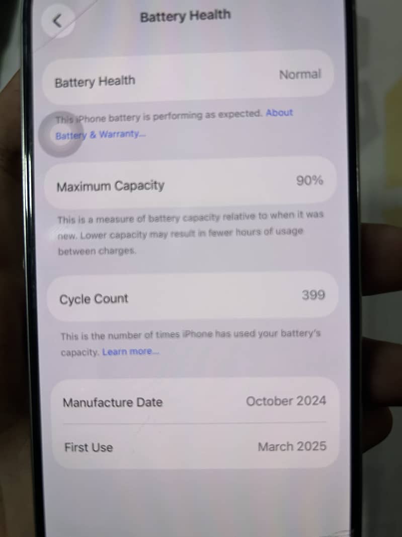 Apple iPhone 16 Pro 2