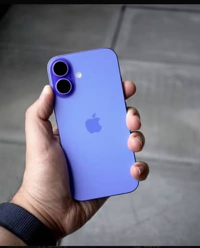 iPhone 16