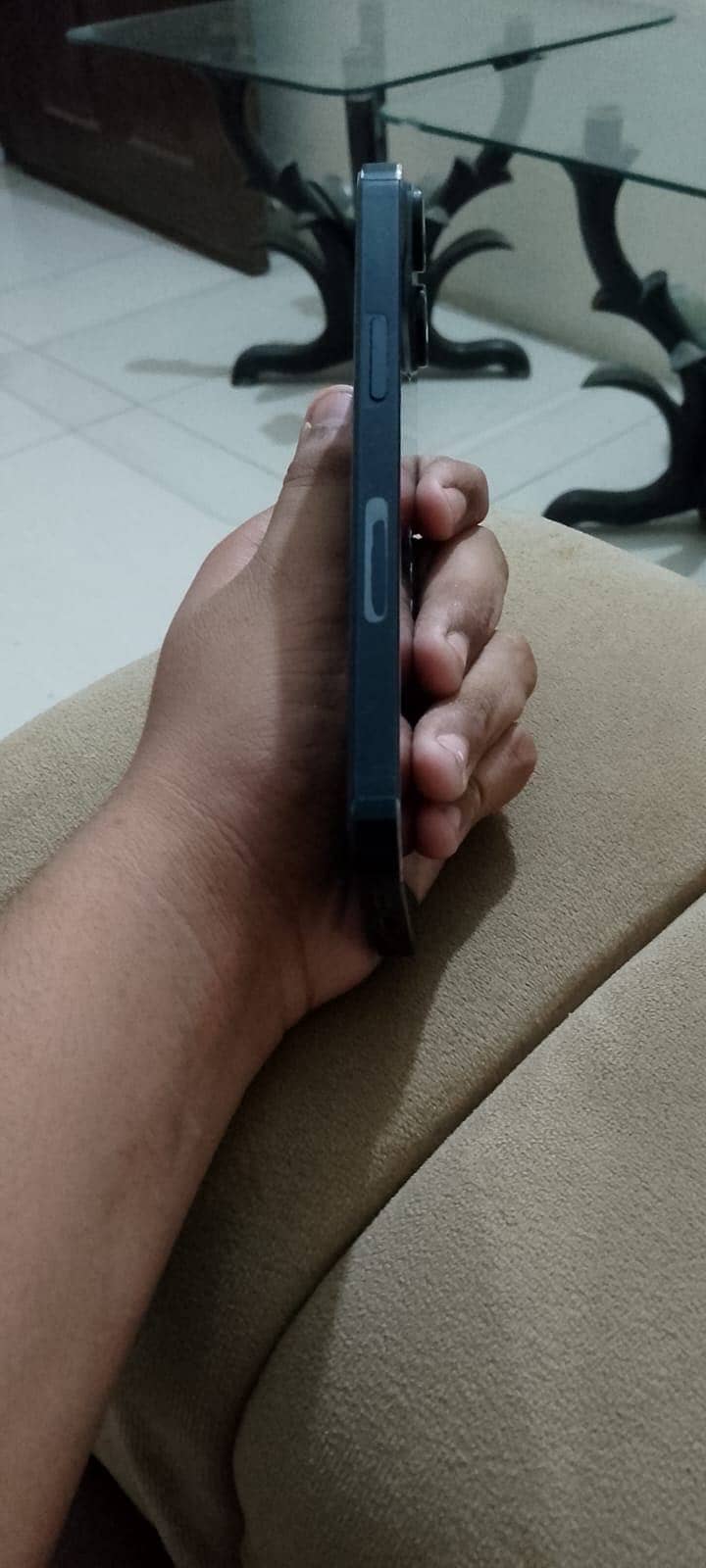 Apple iPhone 14 3