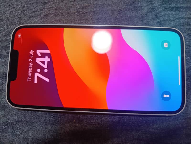 Apple iPhone 13 1