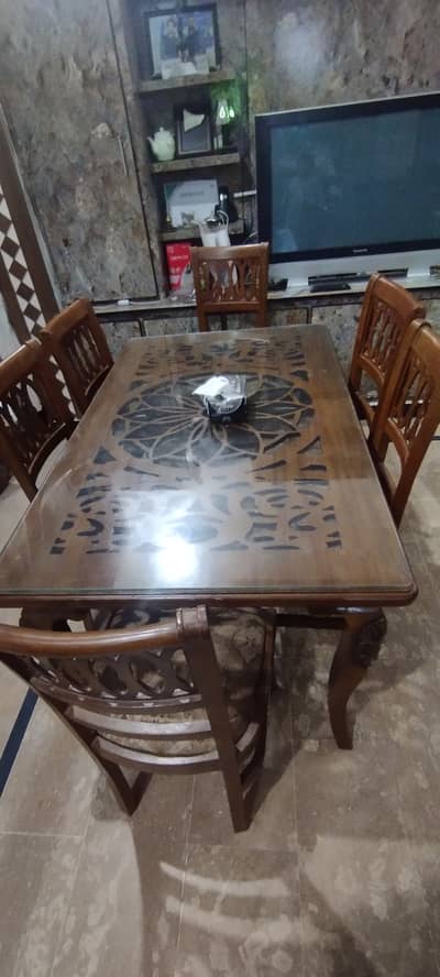 6 seater dinning table