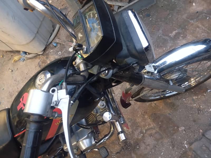 Honda CD 70 1984 Model pointer 6