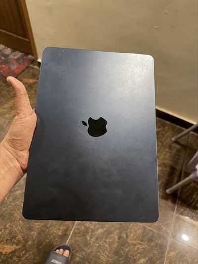 Macbook Air M3 8/256GB