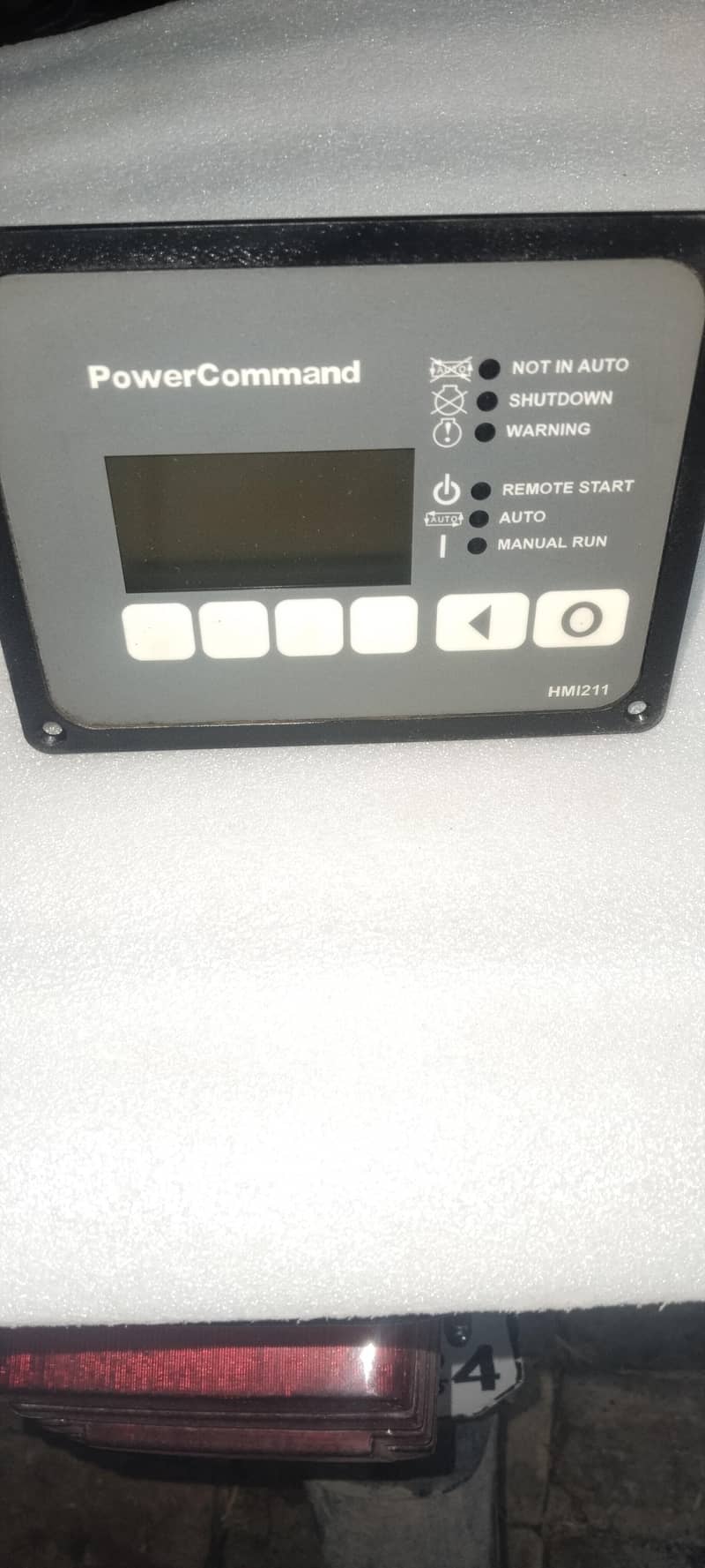 Power Command HMI 211 10