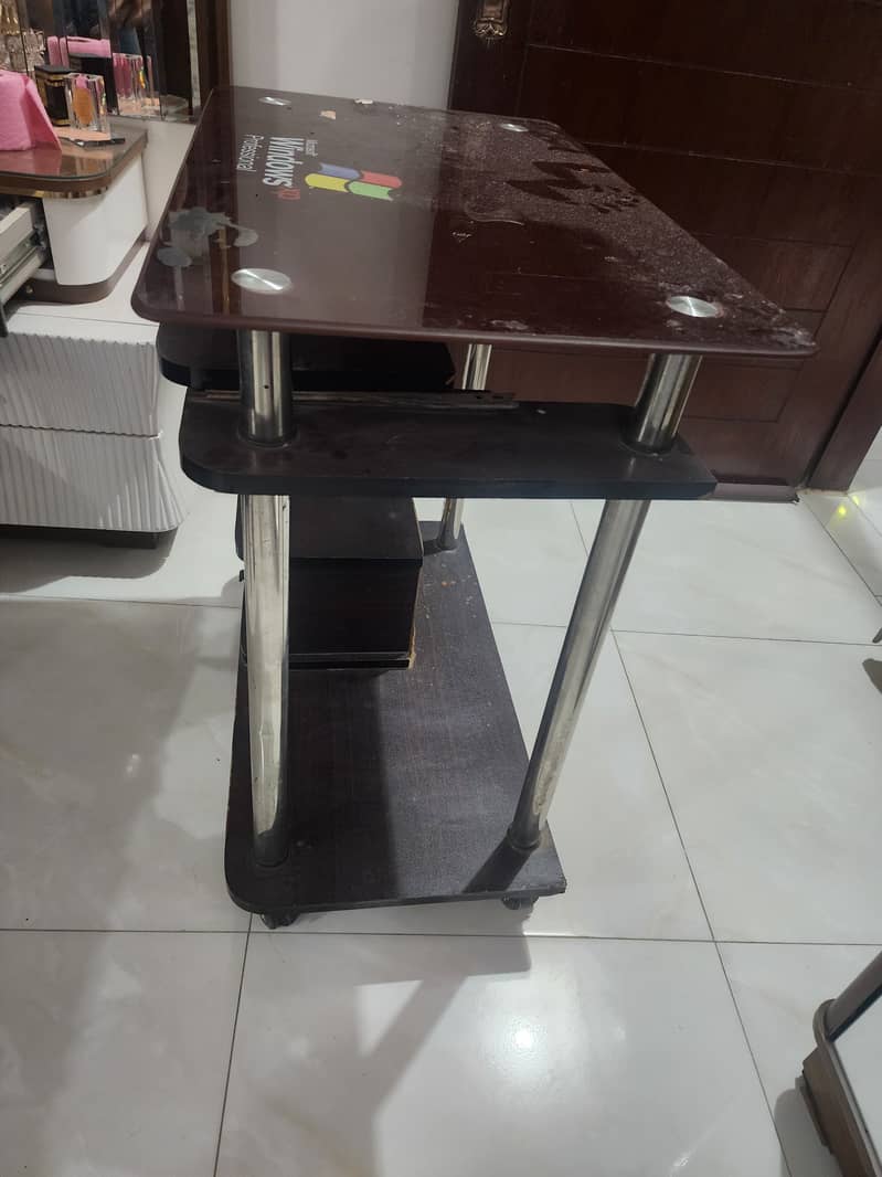 Computer Table 2