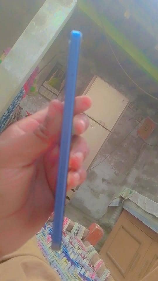 Tecno CAMON 40 1