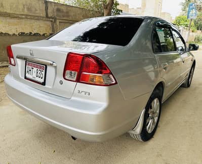 Honda Civic EXi 2005
