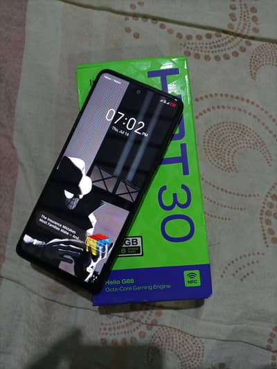 Infinix Hot 30 16(8+8) 128 No open Lush condition 03464878964