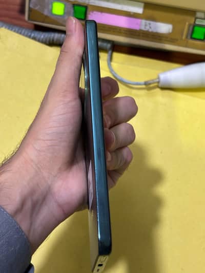OPPO Reno f12
