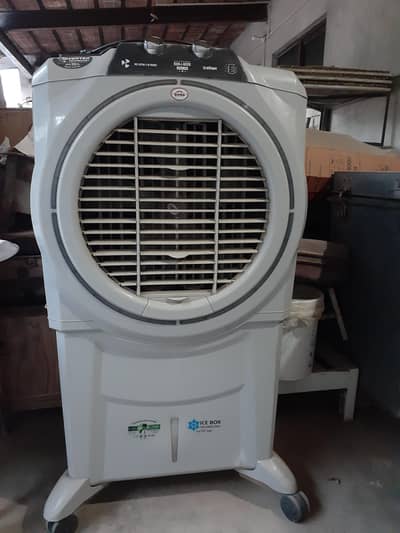 Boss Koh-i-Noor Inverter Air Cooler with Zipper Cover & Original Box