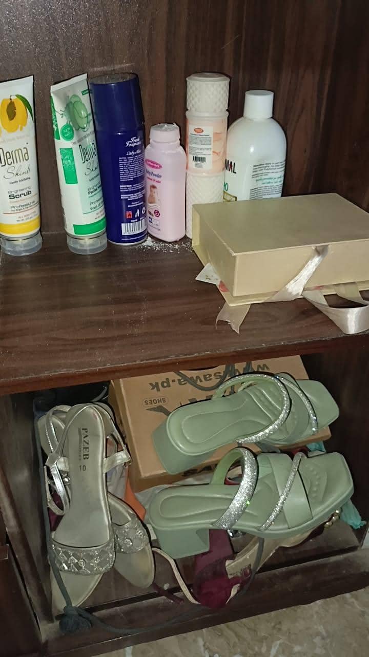 Dressing Table Available 3