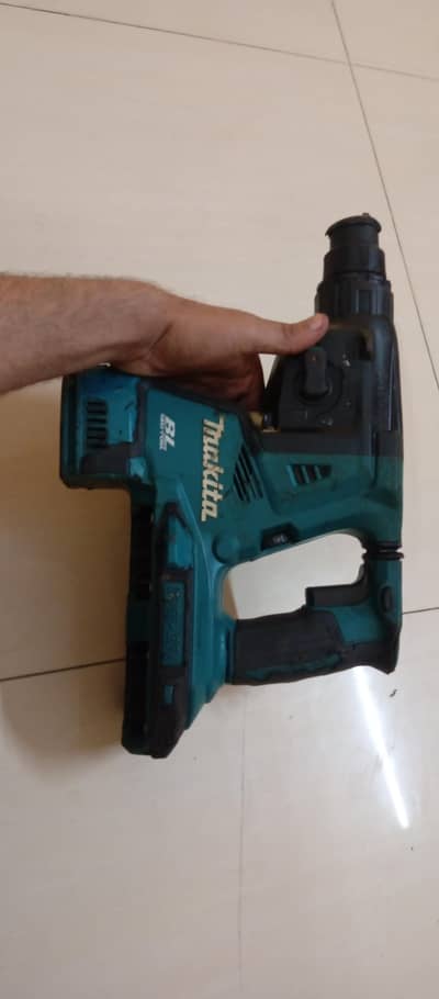 Makita 18v bureshleer tools 03378014168
