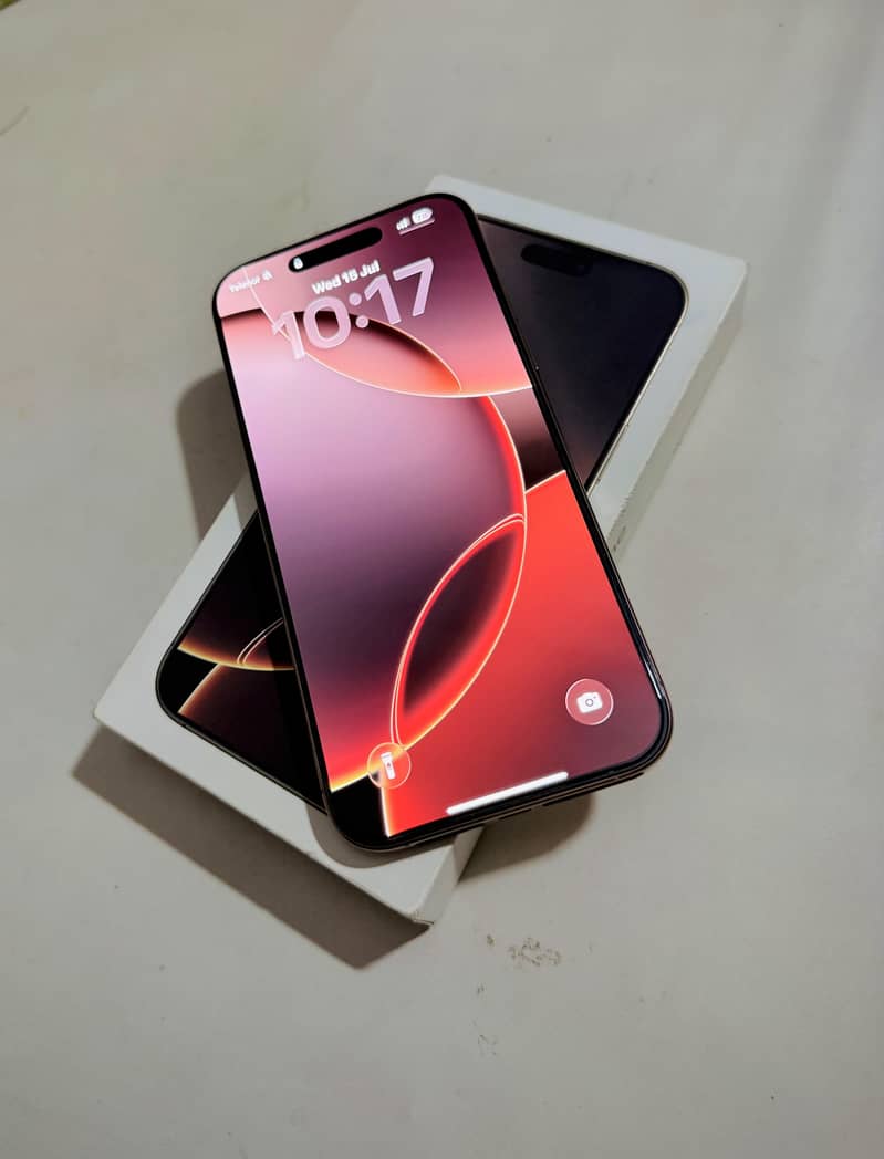 Apple iPhone 16 Pro Max 0