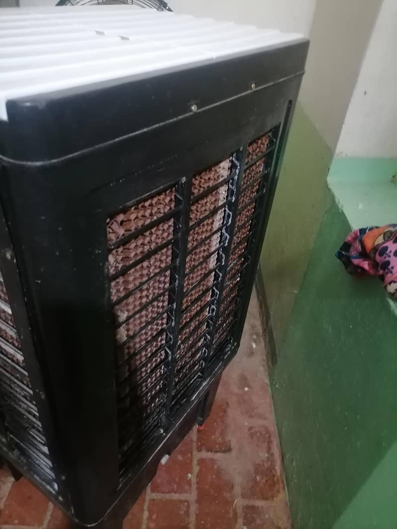 ac dc cooler 4