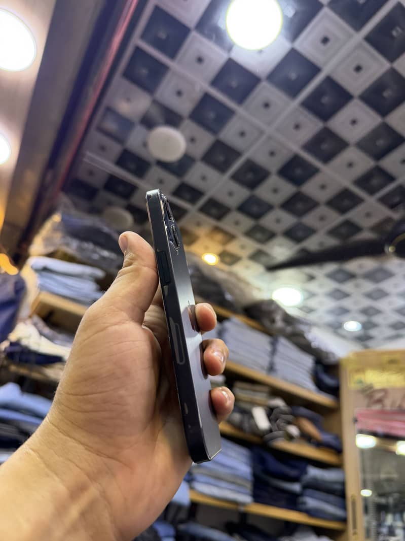 Iphone 13 jv 4