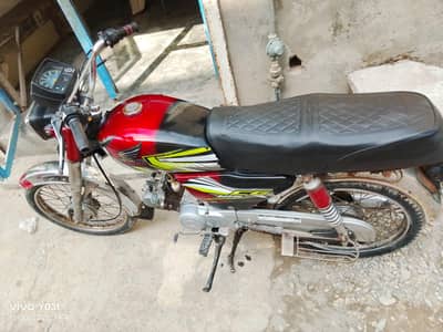 bike ke condition photo ma ha bake engine perfect ha