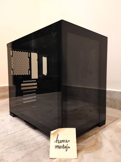 Lian Li O11 Dynamic Mini Black Case