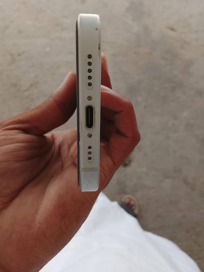 Apple iPhone 15 1