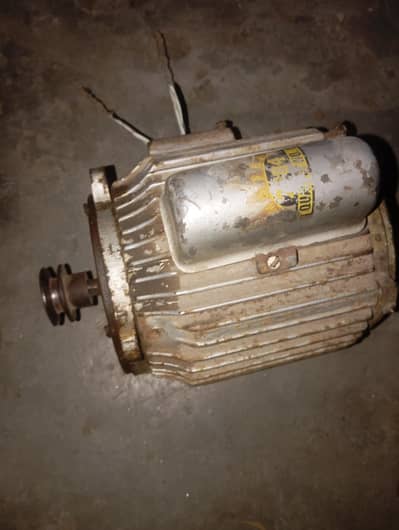 AC motor