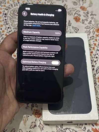 Apple iPhone 13