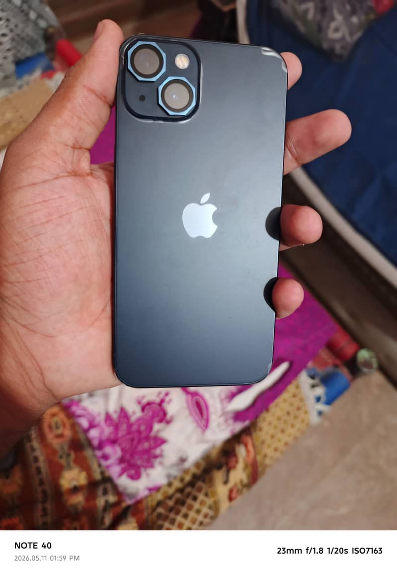 Apple iPhone 13 2