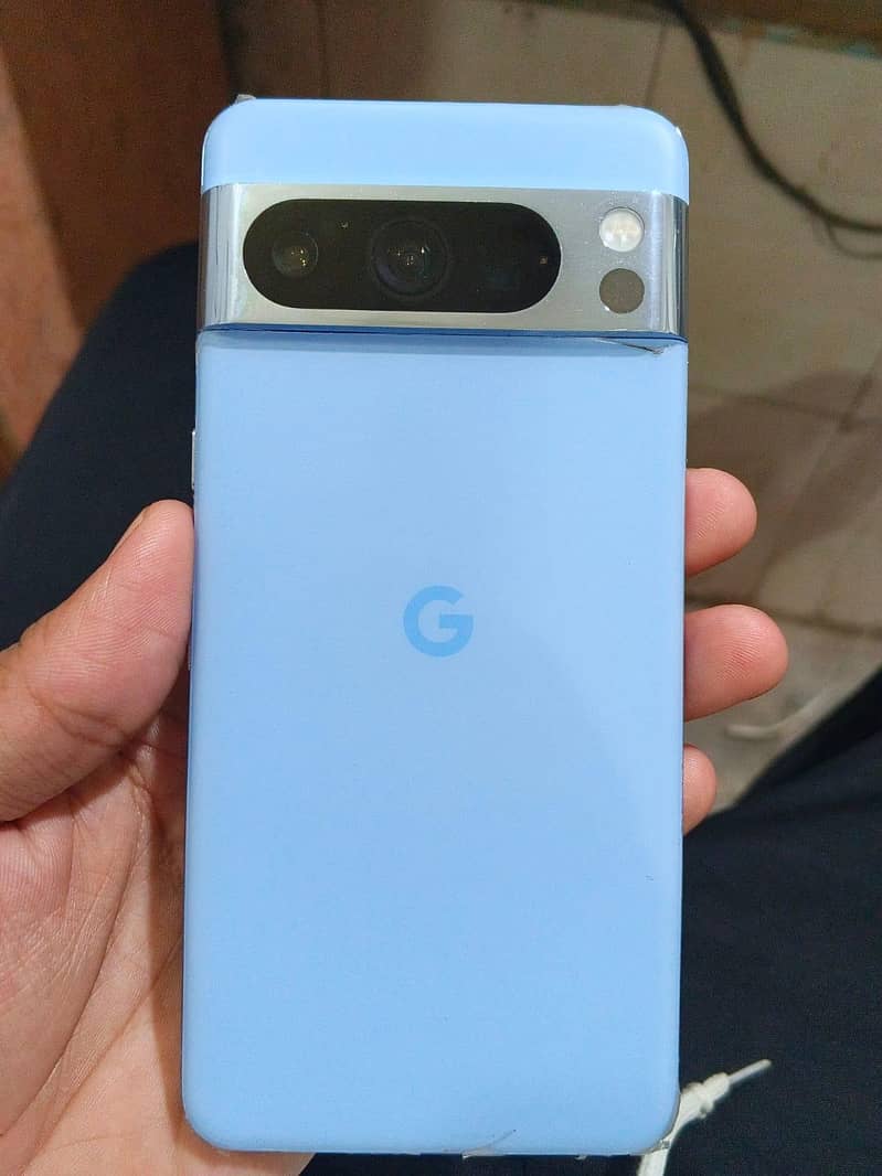 Google Pixel 8 Pro 1