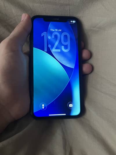 iPhone 11 jv