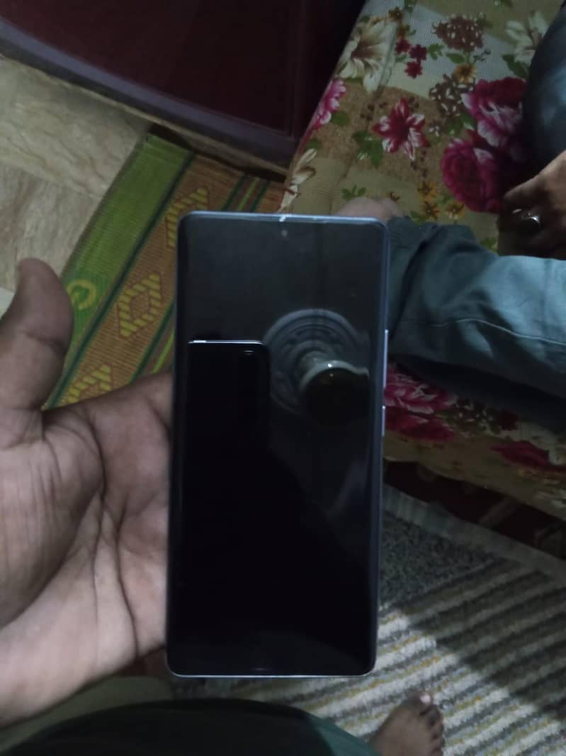 Redmi note 14 pro 1