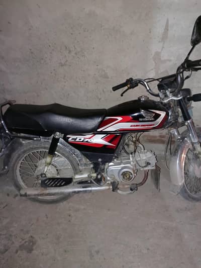 Used motor cycle good condition 2025 model
