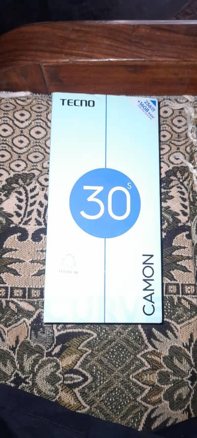 Tecno CAMON 30S