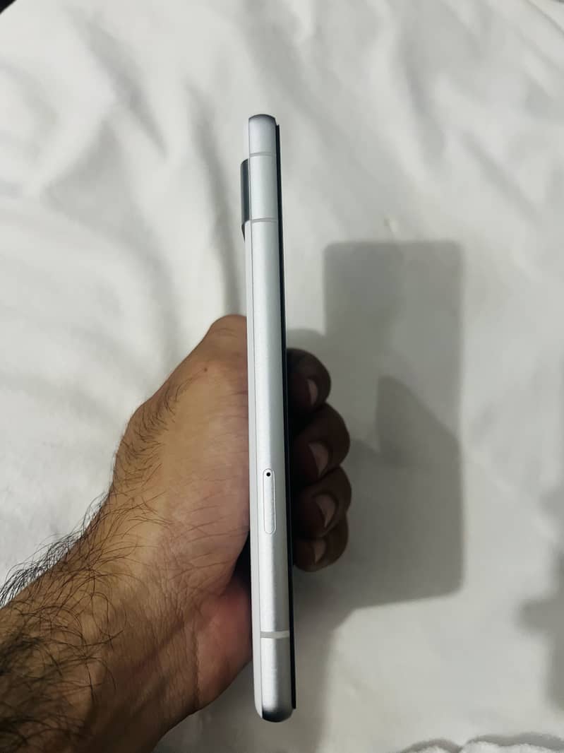Google Pixel 7a 3