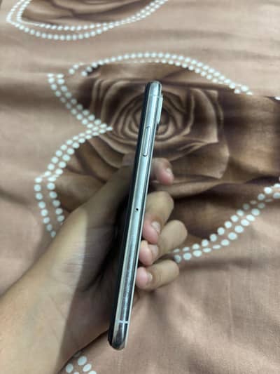 Apple iPhone XS