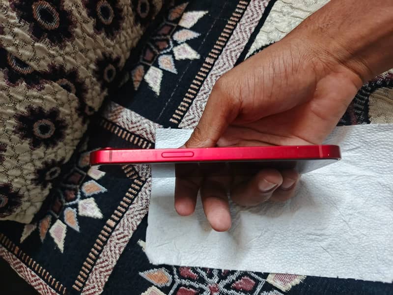 Apple iPhone 13 3
