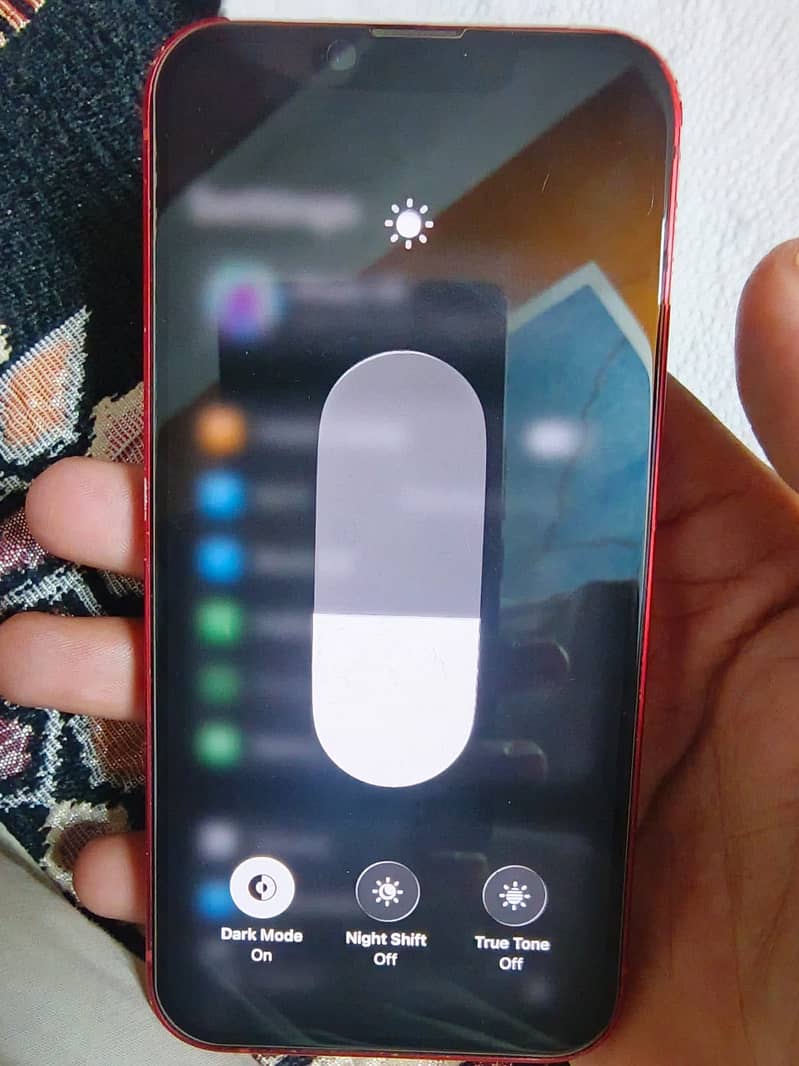 Apple iPhone 13 4