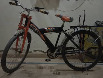 Deluxe Sport 26" Mountain Bike Front Disc Brake Suspension Almost New