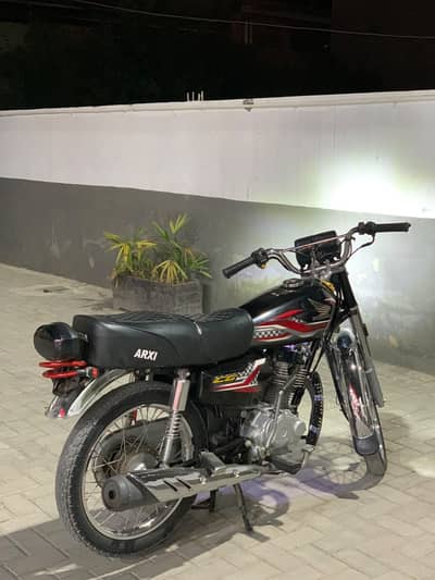 Honda CG 125 | Model 2024 | Islamabad No. | 1st Owner