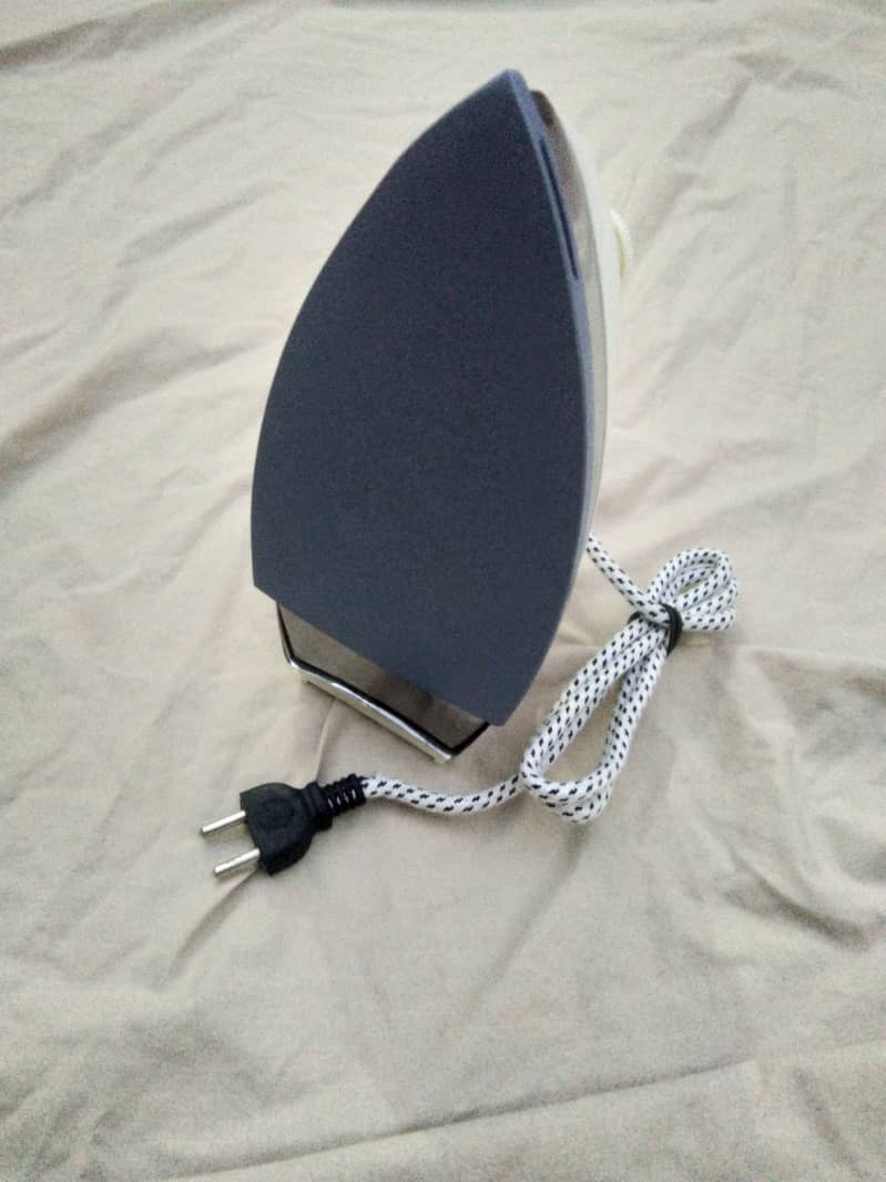Dry iron new automatic 3