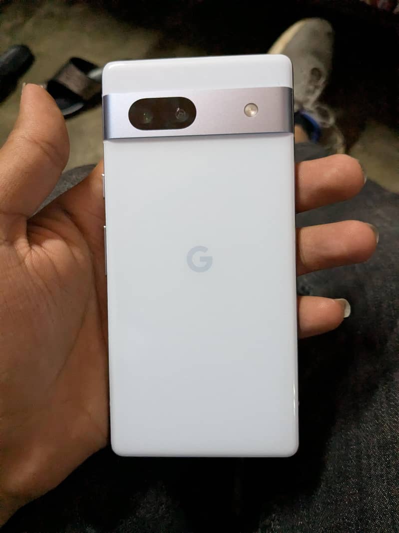 Google Pixel 7a 4