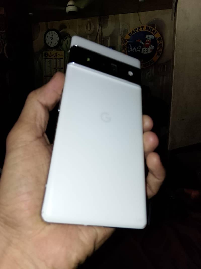 Google Pixel 6a 0