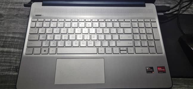 HP laptop 15-ef2xxx, Ryzen 5, 32gb ram, 512gb SSD