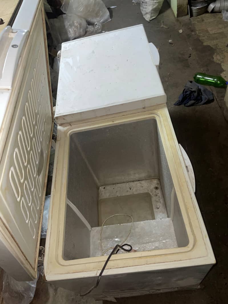 waves freezer 1