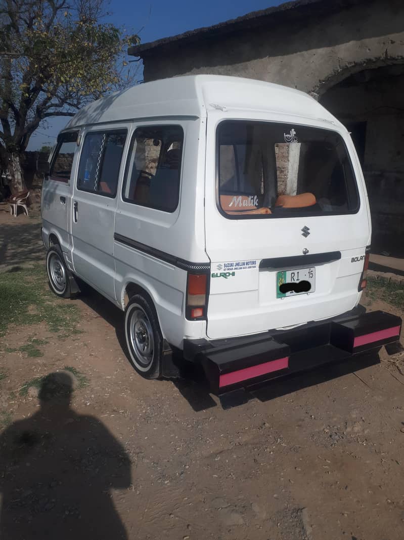 Suzuki Bolan 2015 6