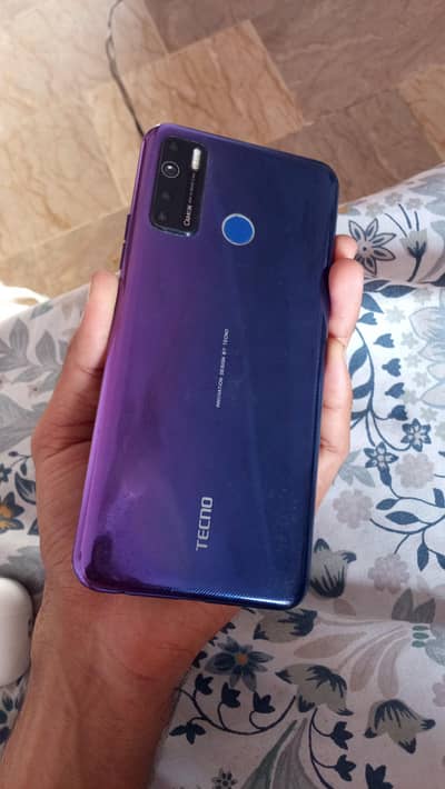 Tecno CAMON 15