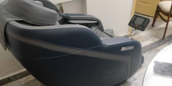 JC Buckman Massage chair DHS 1300  03125178578