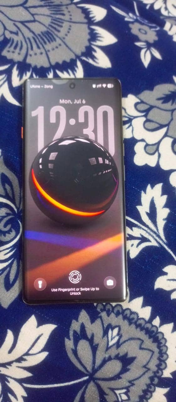 Tecno CAMON 40 Pro 2