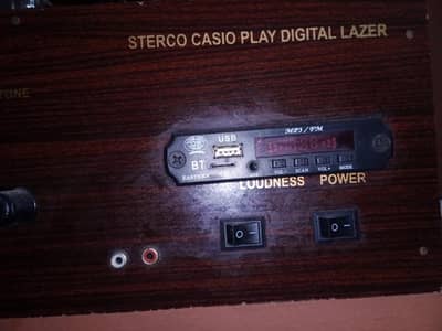big size speaker 2 and 1 amplifier