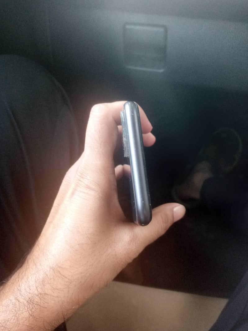 Apple iPhone 11 2