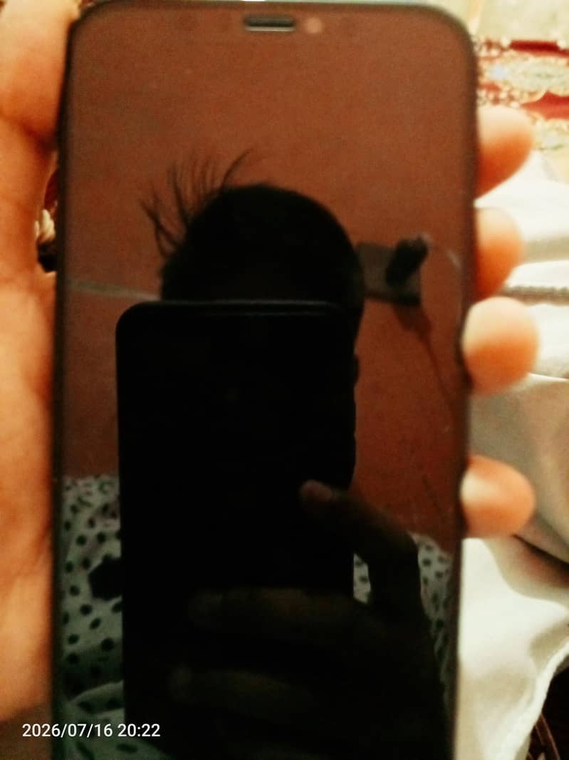 Apple iPhone 12 5
